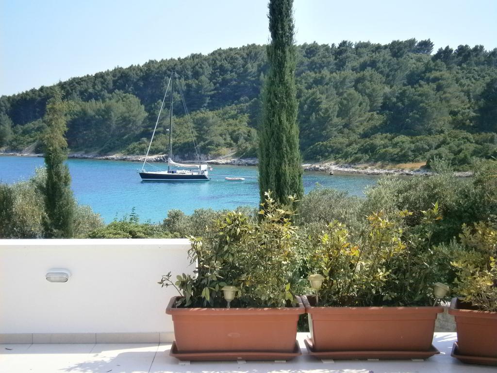 Apartments Grbin (Adults Only) Lumbarda Exterior foto