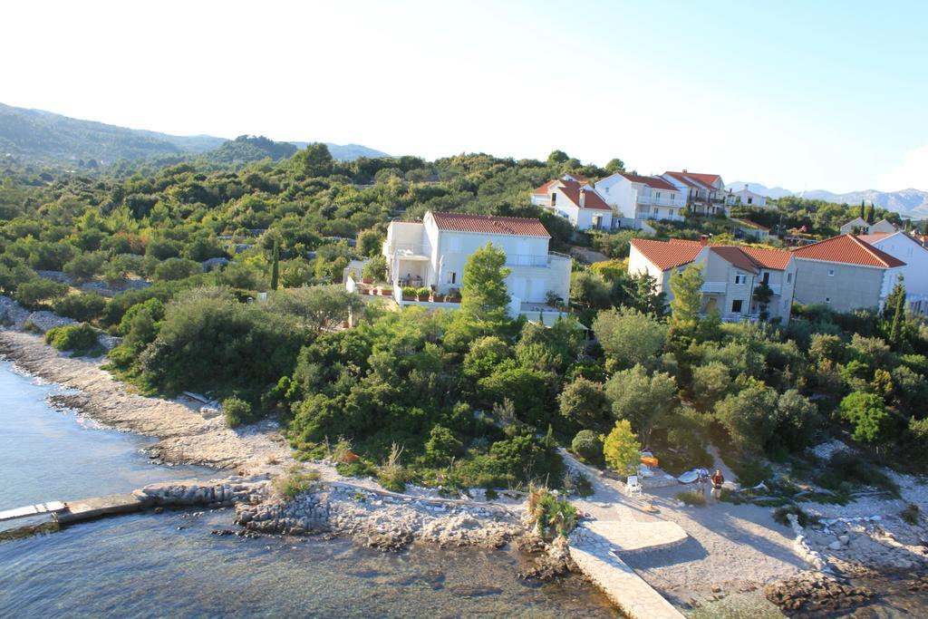 Apartments Grbin (Adults Only) Lumbarda Habitación foto